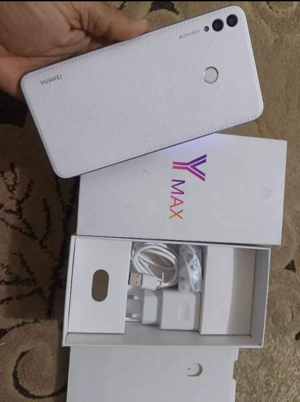 مع اكبر شاشه شاشات الموبايل 
جهاز معروف مواصفاته
بالاضافه الا صوت الستريو
هونر 8x max 
هواوي y max 
ذاكره 256 رام 8 كيكا 
بطاريه 5000 ملي امبير 
شاشه بقياس 7.12 انج 
معالج قوي للالعاب والأداء 
بسعر 85 الف 
متوفر نسخه 5G
مفرد وجمله 
توصيل كافه محافظات 
بغداد زيونه ربيعي مقابل مول دريم ستي 
*********** بغداد, العراق
