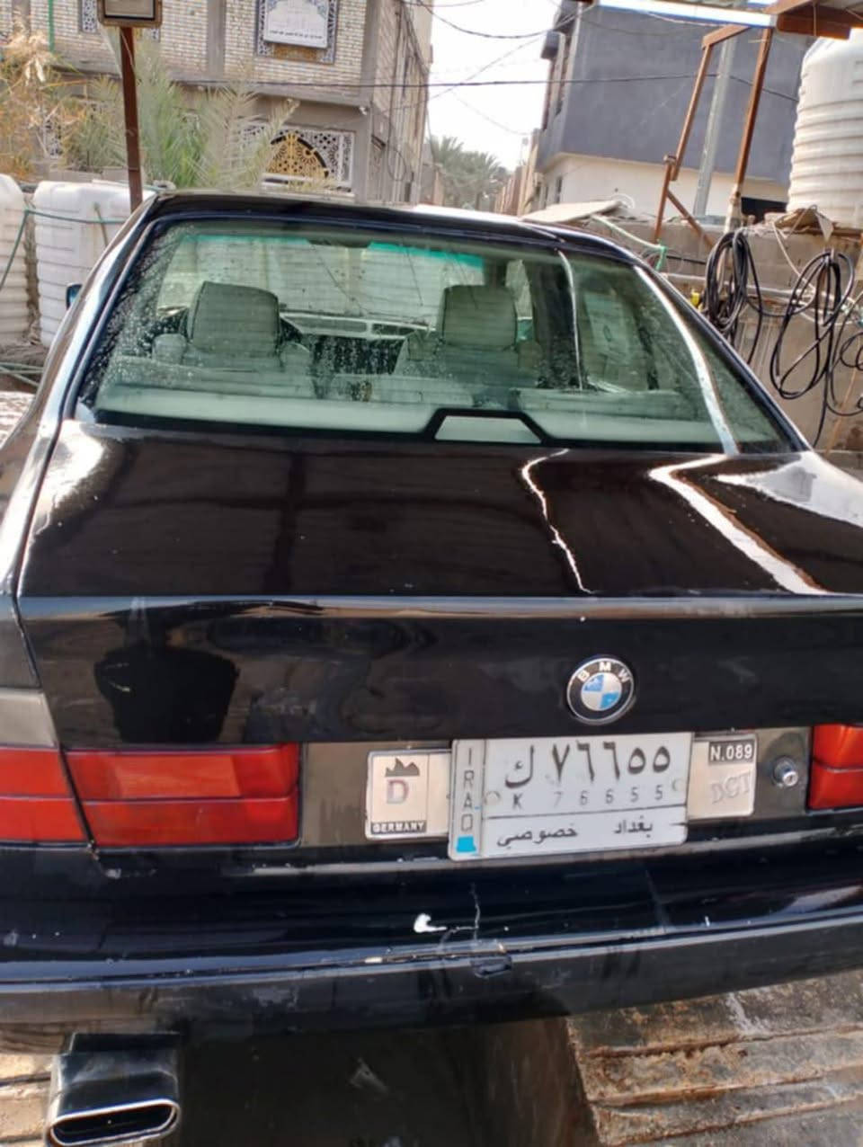 سلام عليكم بي ام للبيع رقم بغداد محرك سته سلندر مفتوح مكينه كير حداديه تبريد شغال  تخم تأير كهربائيت كله شغاله فتح شغاله مكانه كربلاء السعر35 التصال ***********
