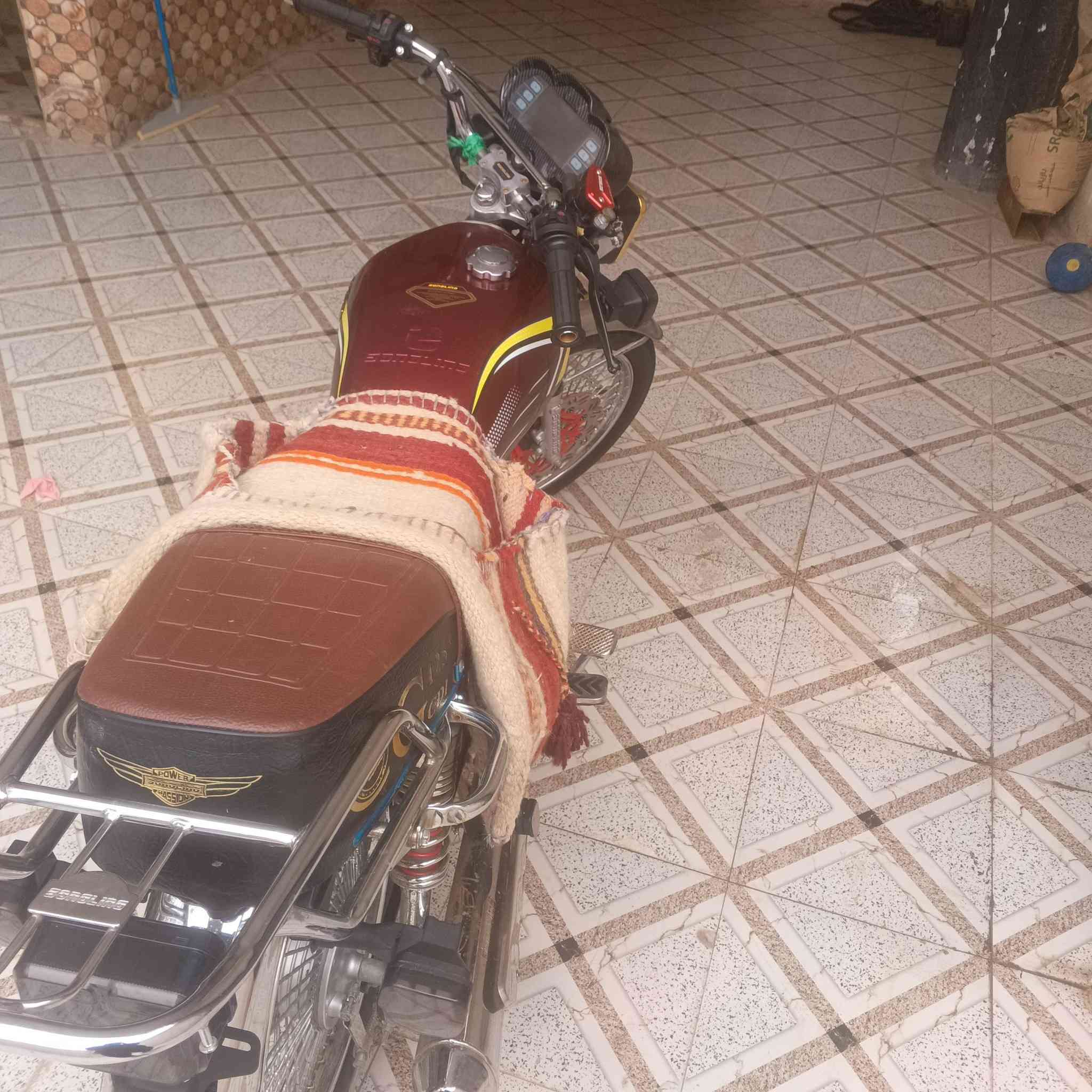 دراجة اربعه كير مديل 2025دراجة حلوه ورزنه سعر 625وبيه مجال قليل استفسار ***********
