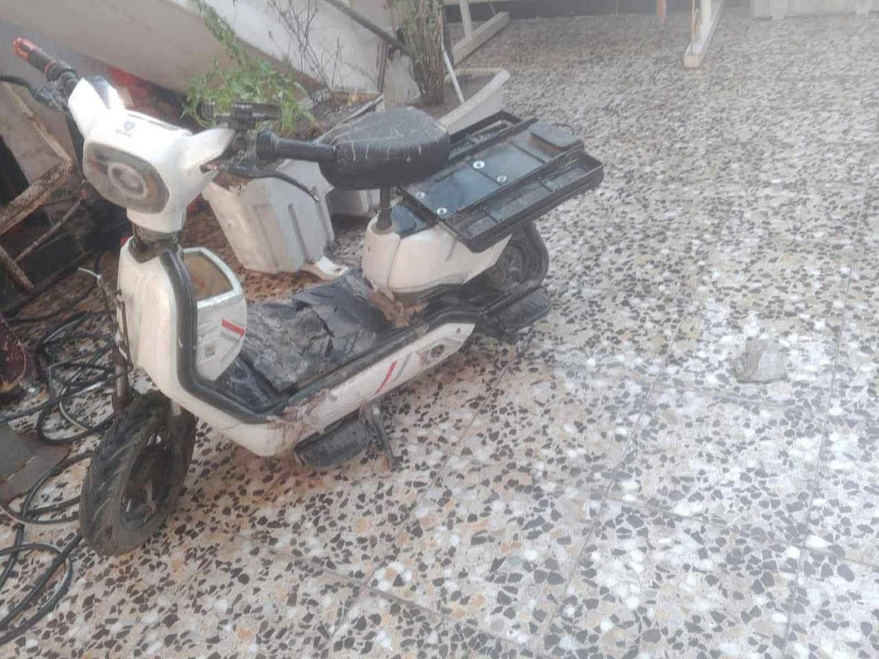 السلام عليكم  دراجة شحن شغاله  على الفحص   باتري  جديد شرط النظافة لعنوان بغداد البلديات اتصل على الرقم وسهلة*********** بي واتساب
