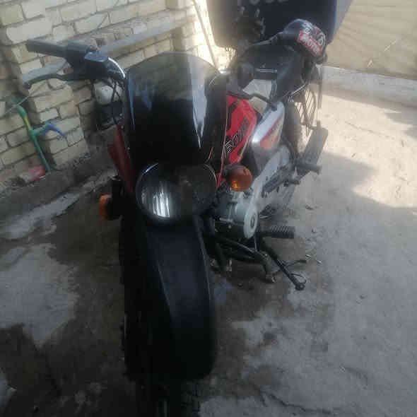 سلام عليكم دراجه بوكسر موديل ٢٣ مرقم لوحه وسنويه دراجه كفاله عامه السعر مليونين و ٣٠٠ مكاني البياع***********
