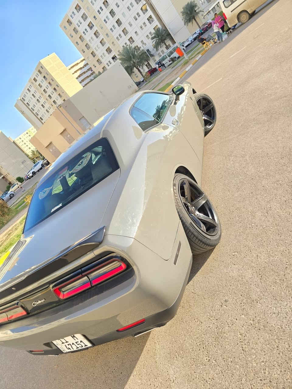 تحيه طيبه...
دودج جالنجر للبيع فقط 
موديل ٢٠١٧
اللون اسمنتي اصل 
مكفوله من الصبغ والتبديل والفتح
شاشه كبيره كامره دواره 
كشنات جلد 
كشن سائق كهرباء 
مكينه كير مكفول 
٣٦٠٠ تو ويل 
ماشيه ٨٩م
تخم تاير جديد صدر أمامي خلفي جديد 
اي نقص ما بيها شرط 
سونار مرفق 
السعر ١٧٨ بيها مجال بسيط 
عنوان بغداد بسماية 
***********
