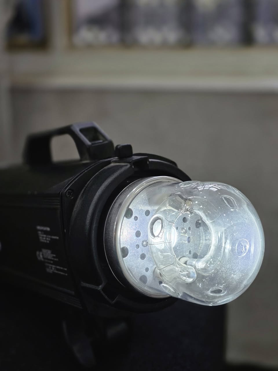 السلام عليكم
للبيع اضائة من شركة rime lite 
600 واط مع اضائة مستمرة 
تريكر
ستاند  ستان ستيل 
سوفت قياس 90 cm 
الاضائة متوافقة مع الكانون والنيكون
السعر ٤٧٥ الف 
العنوان : بغداد البلديات 
***********
