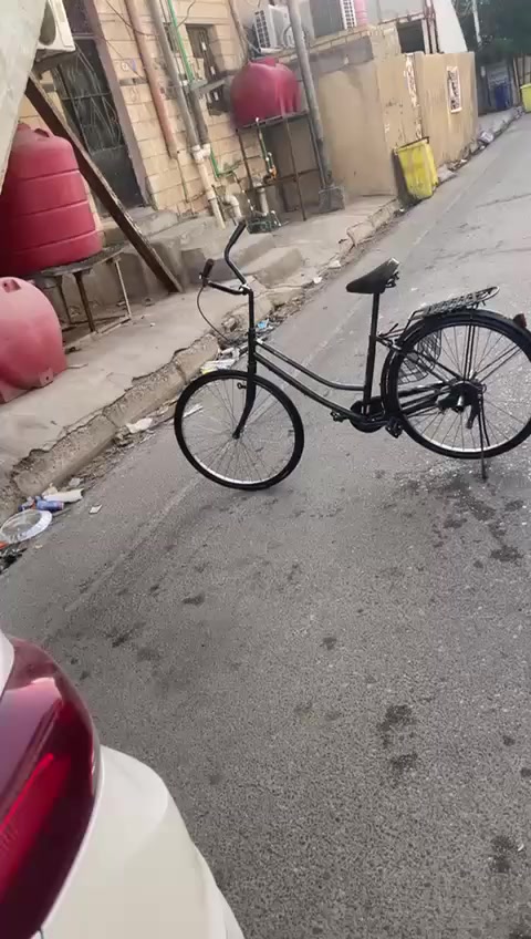 سلام عليكم بيسكل موديل 19اصل حاويه منزل ماصاله هواي نضافه مالته90/100 حلو. كامل بريك كددام مدكر كلشي بي مال باله بيسكل باله مو تجاري سعره140وبيه مجال رقمي***********بصره
