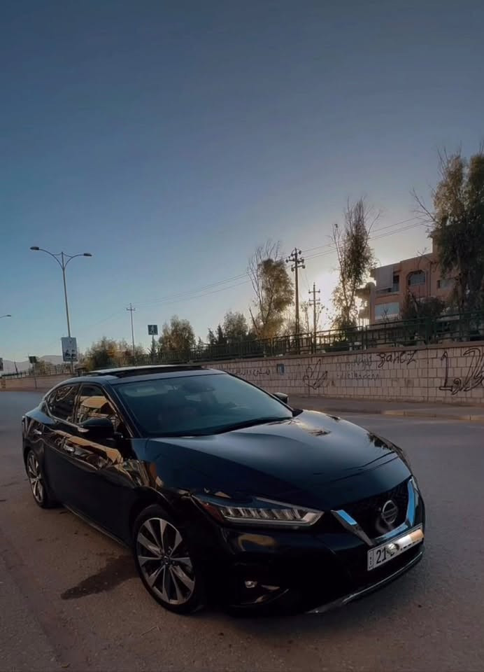 ماكسيما 2022 كاملة المواصفات فئة بلاتينيوم
الميزات: بانوراما، مقاعد أمامية مدفأة ومبردة (بما في ذلك المقاعد الخلفية المدفأة)، فرامل كهربائية مع مدفأة، مكيف هواء مركزي ثنائي المناطق، رادار 360 درجة، 4 كاميرات، نظام إيقاف تلقائي، خط مساعدة على الطريق، وغيرها...

کیر محرک و تحویل غرامات کول بشرط سیارە کندی 
بجم کبس خلفي کبس بس طاک ستیرن. ماشی ٤٥،٠٠٠ الف کم حقیقي

*********** watsapp
Admin 🤍
