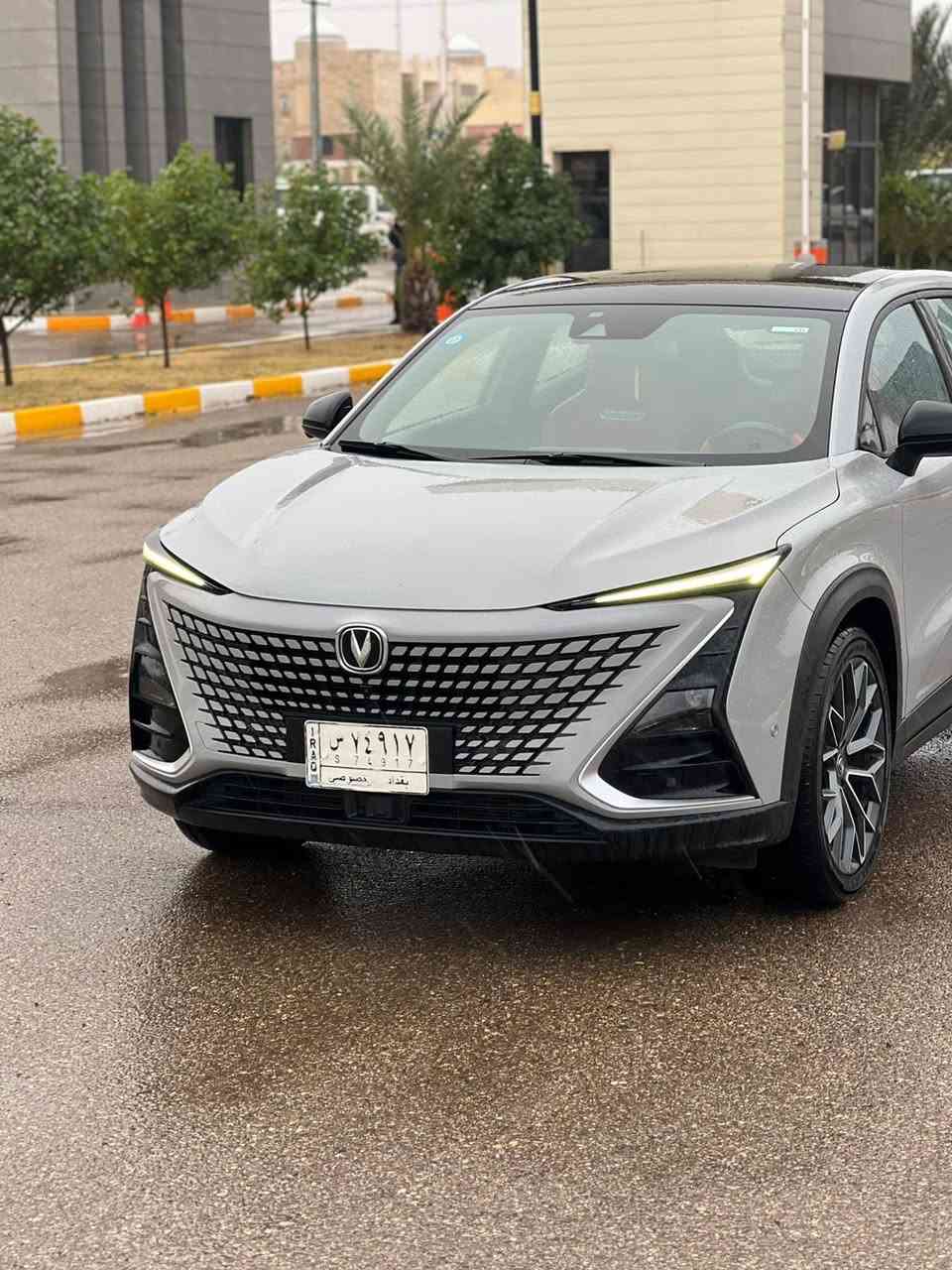 سلام عليكم:شانجان UnI-t 2023  رقم بغداد ماشية 65كم  مفولة (بصمة-رادارات-تشغيل عن بعد)كلين +مغلفة ppf السعر (١٧٥وبيها مجال )مكان ديالى بعقوبة للاستفسار اكثر اتصل عل الرقم ***********
