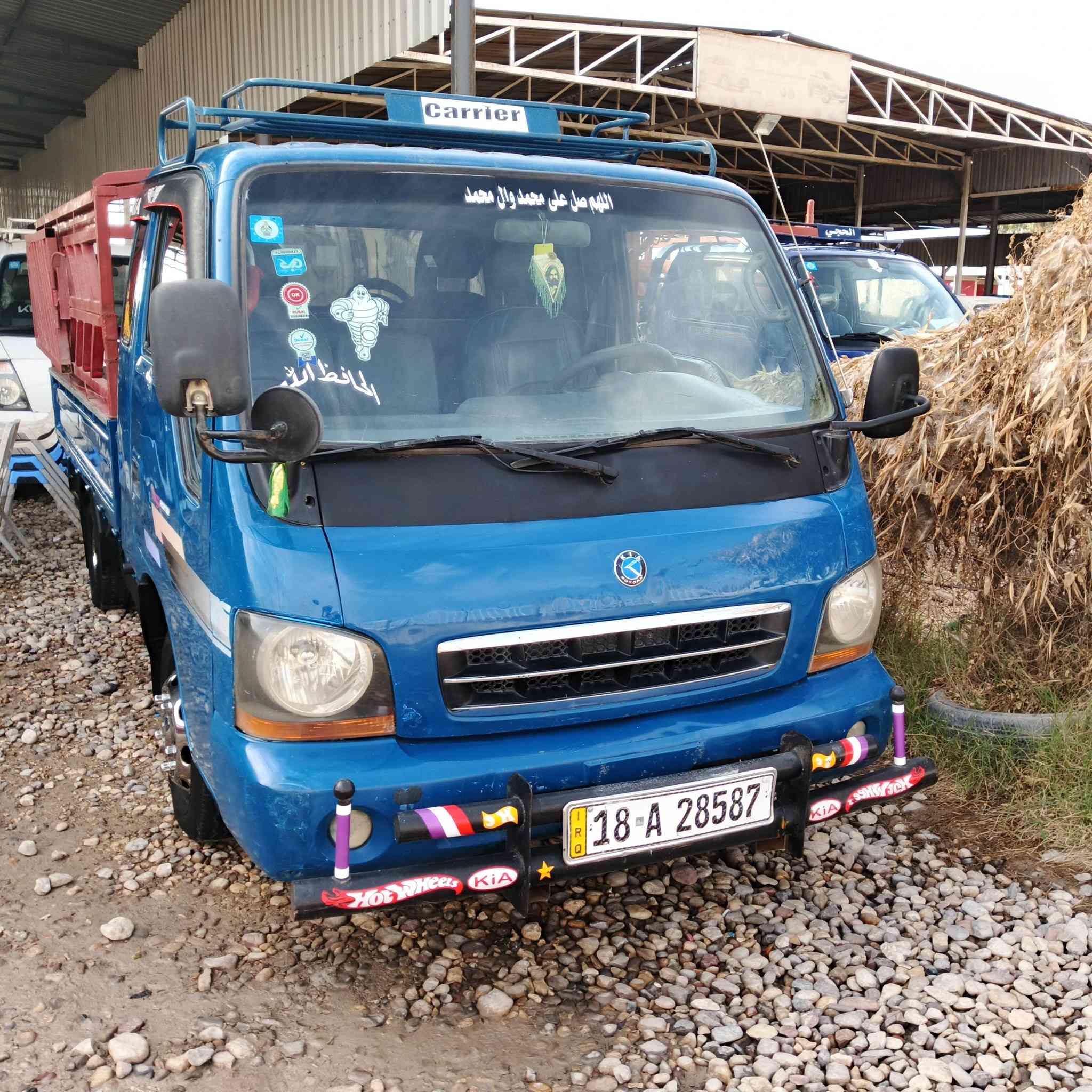 السلام عليكم كيه البيع موديل 2002 بسمي تريد وكاله تريد تحول مكفوله كفله عامه شاصي رقم  شاصي مكينه اكسن جديده باور جديده حداديه كير جديد دوشمه تخم تاير باتري جديد  السعر 85وبيه مجال رقم الهاتف ***********  المكان بابل الحمز الغربي
