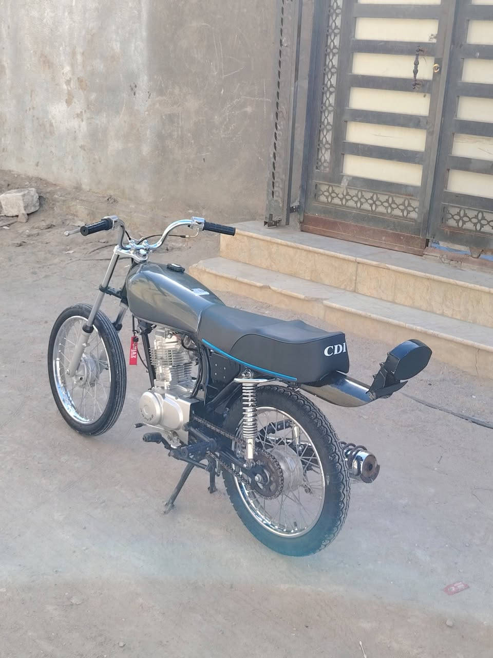 للبيع تعميره 24 شاصي ارشه13 اوراق كامله مكينه مفتوحه دراجه شوفت عينك جامده شراي خاص مكاني مركز


**إذا كنت صاحب هذا الإعلان وتريد حذفه لأي سبب، رجاءا أرسل رسالة إلى الدعم الفني**