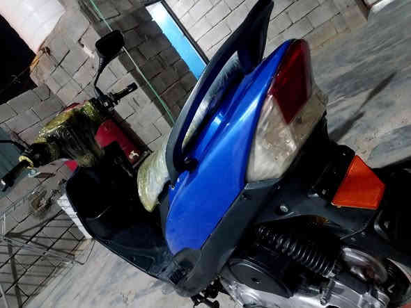 سلام عليكم دراجه ماكس عدله لبيع كفرات كامله كلشي يشتغل سلف هندر كهربايات السعر 500 وبيه مجال  مكاني بصره خور الزبير***********
