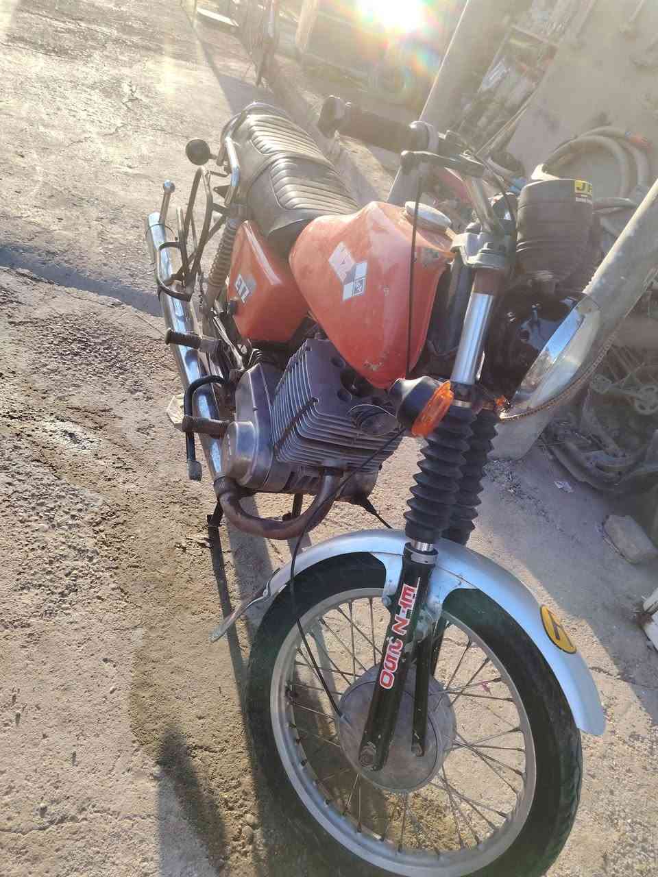 سلام عليكم
ماطور 82 للبيع ماطور حلوه ونضيف وجاهز من كل شي
كهربائيات كلها شغاله كصه 4 السعر خاص
العنوان الحله
الرقم ***********
