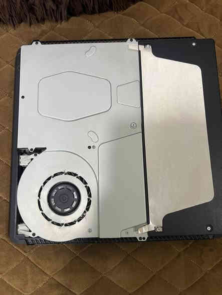 بلي 4 اونلاين سلم كامل ملحقات وقرصين كراند وريمبو السعر 240 الف مكان بغداد اكو توصيل تواصل ***********
