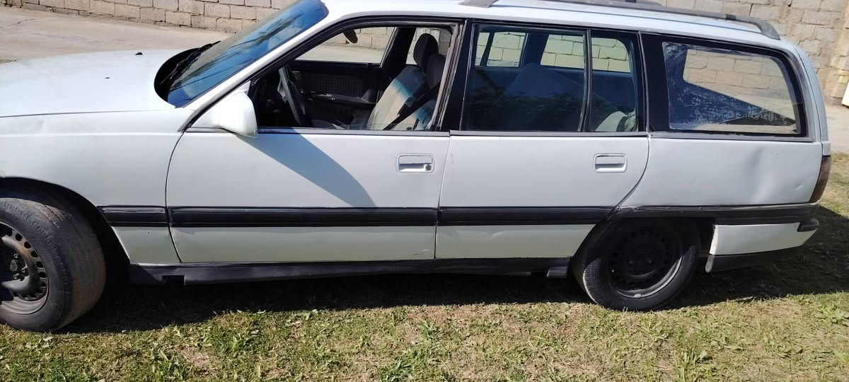 اوبل ستيشن رقم انبار مشروع وطني تحويل مباشر السيارة بلاديه كير عادي محرك 2000 محرك كير خير من الله
كهربايات كلهة شغالة سعر 27 وبيها مجال *********** مكان السيارة بغداد الدورة
