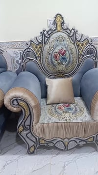 كنبة • نظيف مستعمل قليل • بي مجال