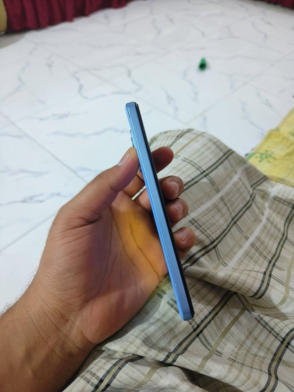 بوكو X4 GT
ذاكرة 256 عشوائيا 12 بطارية 5 الاف 
شحن سريع صوت ستيريو سماعاتين كامراته زينه معالج قوي معروف الجهاز بي مشكله وحده الشحن لل14 واكف ماعرف شبي 
وبي هذا الكسر بل شاشه ما ماثر 
مكاني الناصرية مركز السعر 75 الف فقط


**إذا كنت صاحب هذا الإعلان وتريد حذفه لأي سبب، رجاءا أرسل رسالة إلى الدعم الفني**