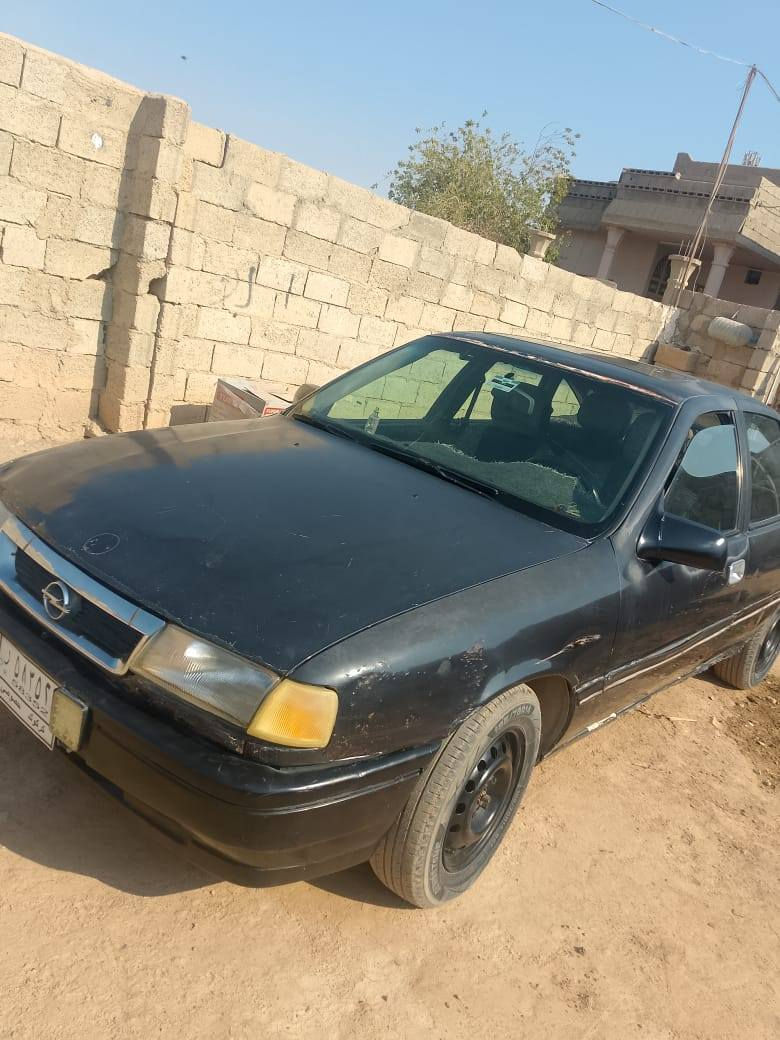 فكترا 92
كير محرك شرط 
اربع جوم كهربائي داخل صاج 
صدر اربع تايرات جدد 
سنويه خضره كارتونيه ساقطه 2021
الوكيل يمي 
السعر 18
بدون بطاقه بانزين مابيها 
السياره بدون صبغ وضىربه بيها خياس بل دوسات 
***********
***********
كركوك داقوق
