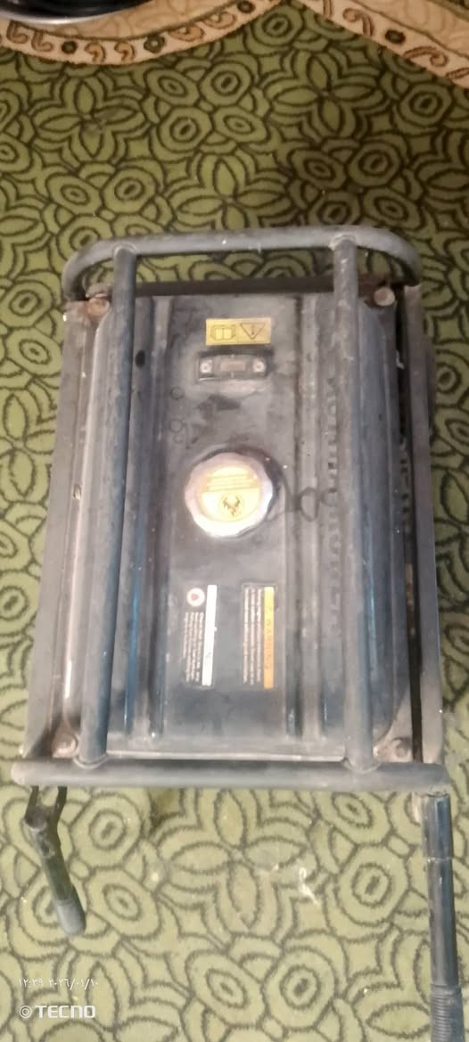 سلام عليكم
مولدة جديدة استعمال سبوع واحد
سعر 250 وبي مجال للشراي
مكان سماوة حي العسكري قرب صورة سيد مقتدة 
***********
بي واتساب
