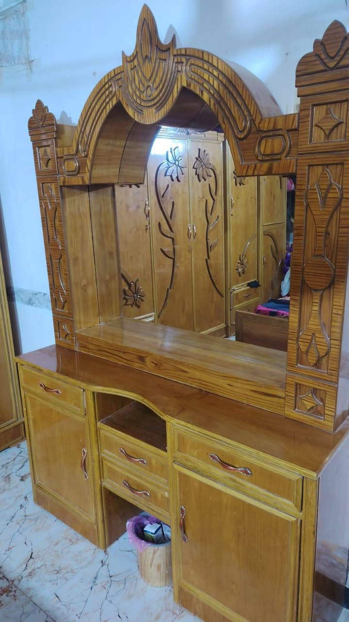 مستعمله جدا نظيفه داخل خارج صاج تسكام 
السعر 900الف قفل للمراسله واتس ***********
