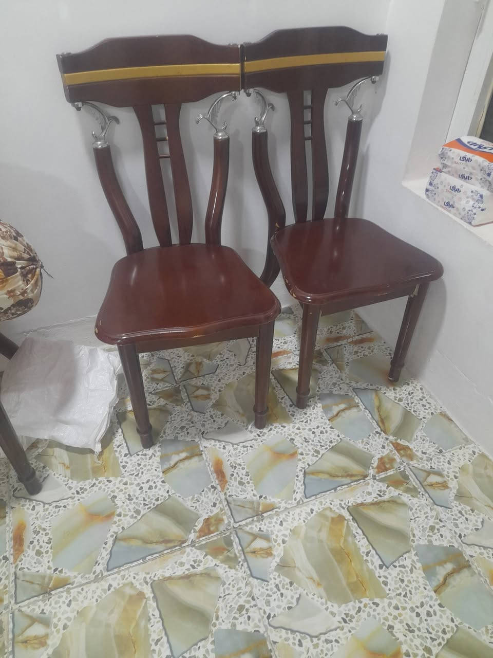 كراسي للبيع خشب تركي العد 6 السعر ٨٠ الف وبي مجال


**إذا كنت صاحب هذا الإعلان وتريد حذفه لأي سبب، رجاءا أرسل رسالة إلى الدعم الفني**