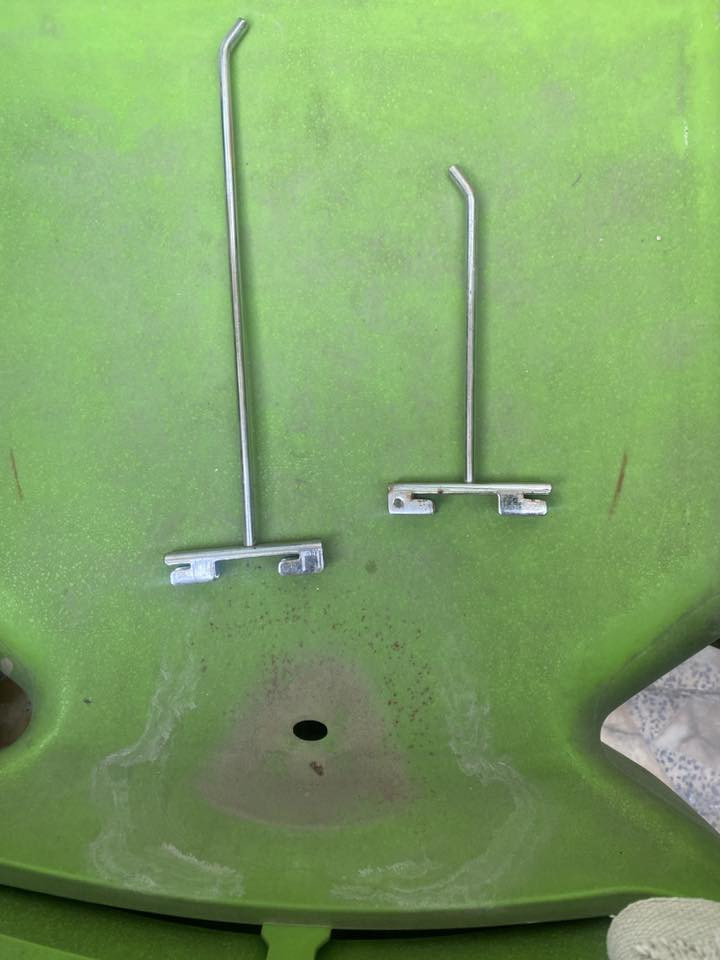 اغراض للبيع رفوف مع ملحقاتها مثل مامبين ادناه ٨رفوف طولها ٢٤٤سنتمتر مع٨رفوف طول١٢٢سنتمتر شبه جديدة عمل خاص مع ثمانية رفوف متفرقة مع صحن عدد٢للشبكات الانترنت حجم٣٠واحد كامل والثاني نقص اًولمبي مع سجج مال مولايلات عدد٣٧مع جناكيل مال الموبايل اكثر من٤٠٠ حجم ثخين استل ستيل مع رؤس شاحنة اكثرمن الف سعر الواحد قفل١٥٠دينار اللي يحب يتصل على ***********او***********وشكراموجودات في حي الاعلام شارع البدالة
