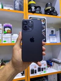 آيفون 15 برو ماكس • ٢٥٦ • بطارية ٨٦%
