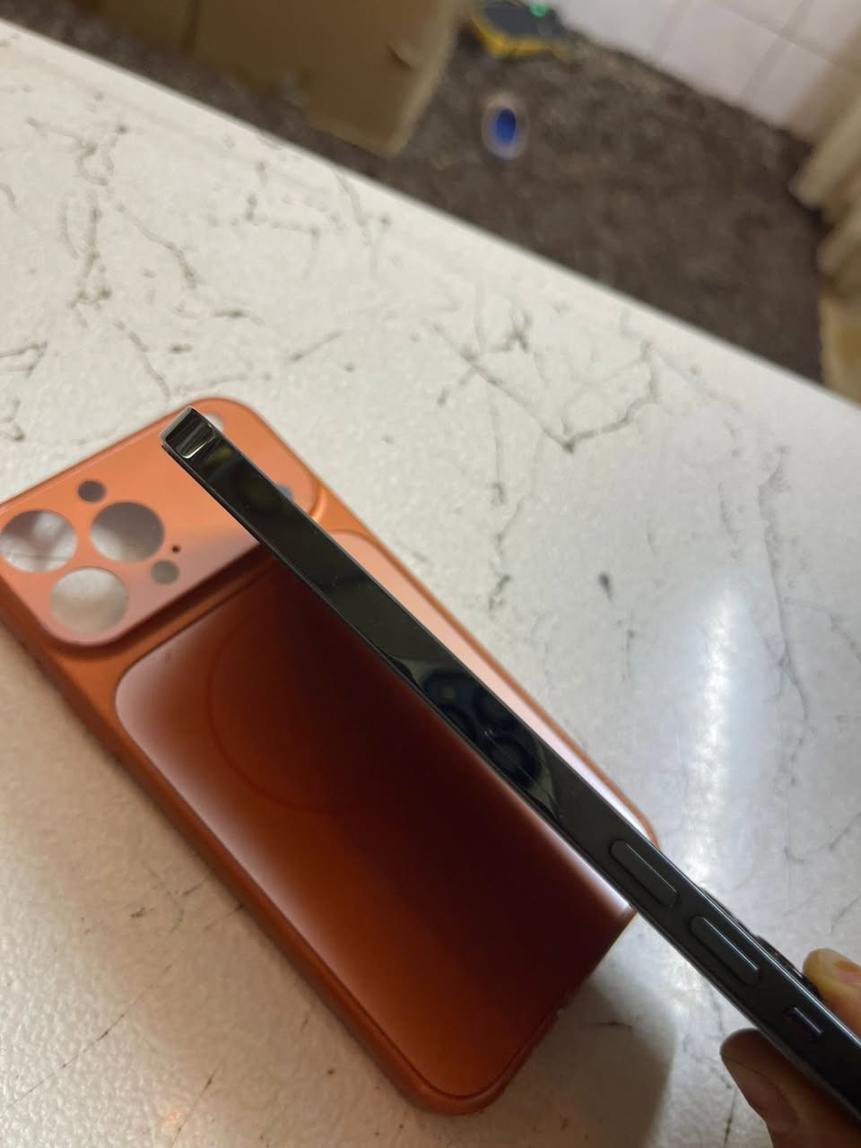 ايفون ١٣ برو ماكس٢٥٦
بطاريه بلاديه٩٣ 
جهاز مال بيت مكفول كفاله عامه 
بي فطر بالضهر كلش صغير موضح بالصور 
٧٠٠ الف بي مجال بسيط 
للاتصال
***********
مكاني سيديه
