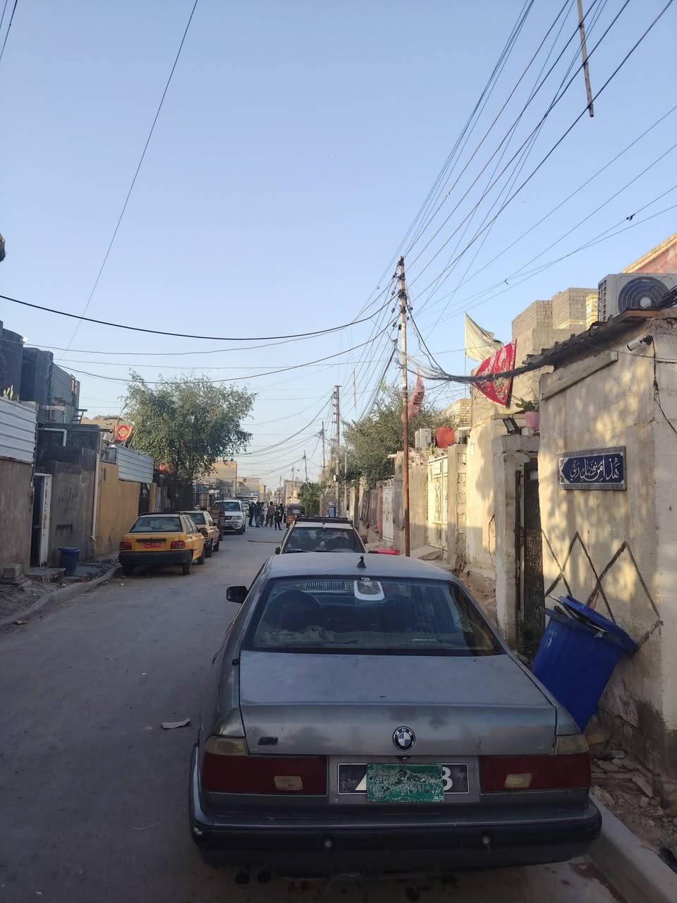 السلام عليكم سيارة للبيع كوم حديد شغاله كير مكينه نصيف بيع متوازي السعر ١٤ورقه رقم الهاتف *********** واتساب اتكفل سرقه
