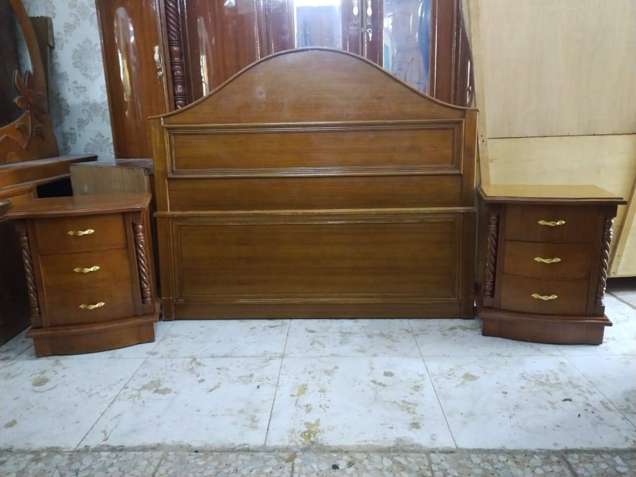 غرفه 6 باب ملحق صاج داخل وخارج ضهر جرجوبه شغل درجه اولى مستعمل موديل دنك زان الوي نفخ بغداد الأمين الثانية ***********
