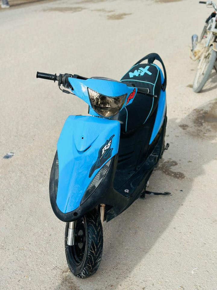 السلام عليكم/ ماكس عدله ياباني سلف هندر كله شغال مكينه55  مكفول دبل NCYامامي وخلفي  هم اصلي 
كفر شوفه عينك دراجه لاتنقيص لاتبخير  مكاني كربلاء شهداء سيف سعد ***********متواجد واتساب 
سعر600بيه مجال بسيط
