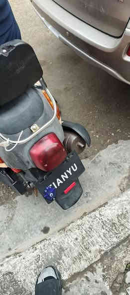 سلام عليكم ورحمة الله وبركاته 
  دراجه بوليس جديده مكينه ابلاديه ممفتوحه كفرات بلادي ختم واحد دراجه مال رمبه صالنصه بلادي الكهربائيات كله كشغاله لايت عالي وناصي اوياله بلادي تايرات جديده دراجه كله نظيفه السعر 900 وبيه مجال حك جيه مكان بغداد زعفرانيه رقم الهاتف ‏‪***********‬‏ للستفسار
