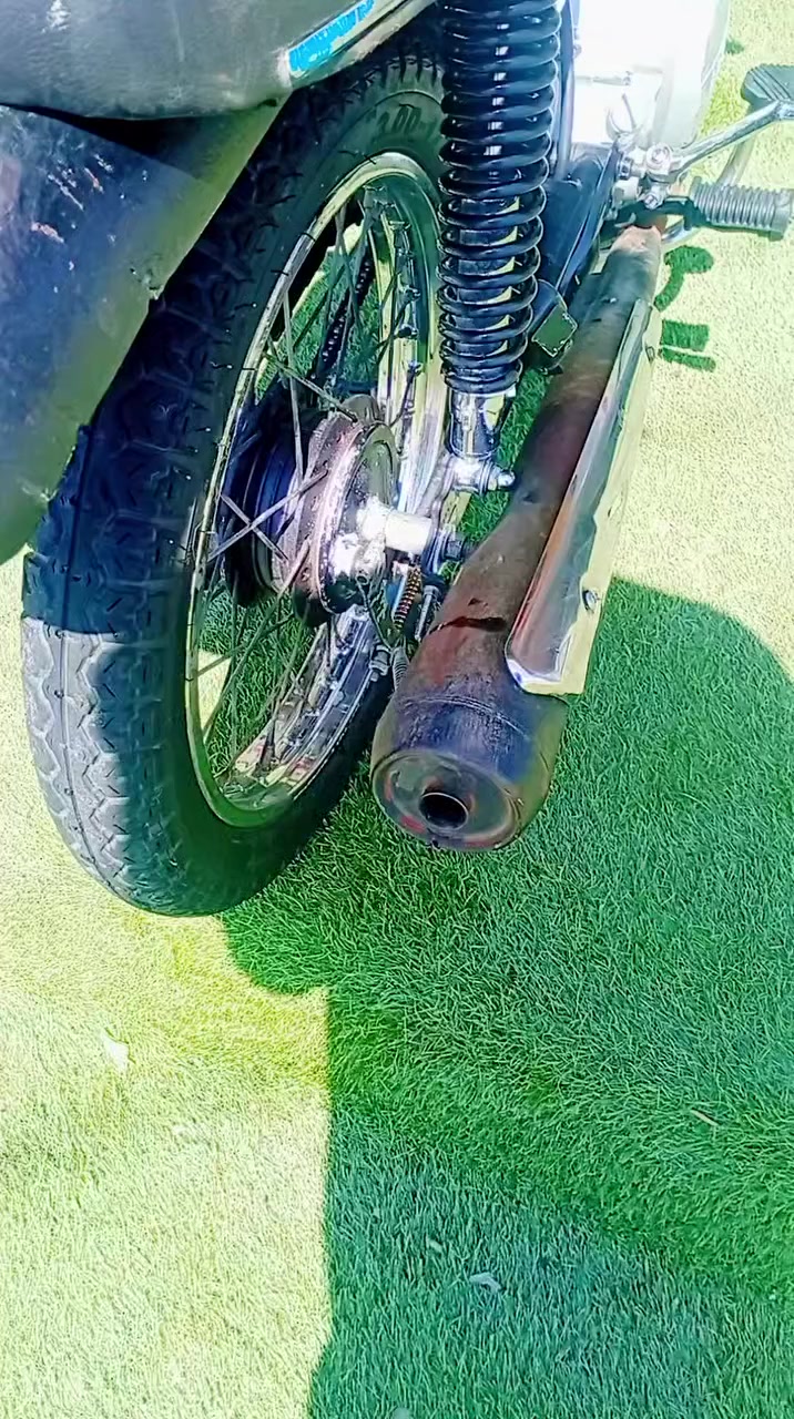 السلام عليكم دراجه للبيع محرك انيرجي اربع نمر موديل 14 دراجه تعميرتها شايله روحها زينه محرك شرط النعومه والقوه شراي يجي خاص ***********)(سعر 325 بها مجال بسيط
