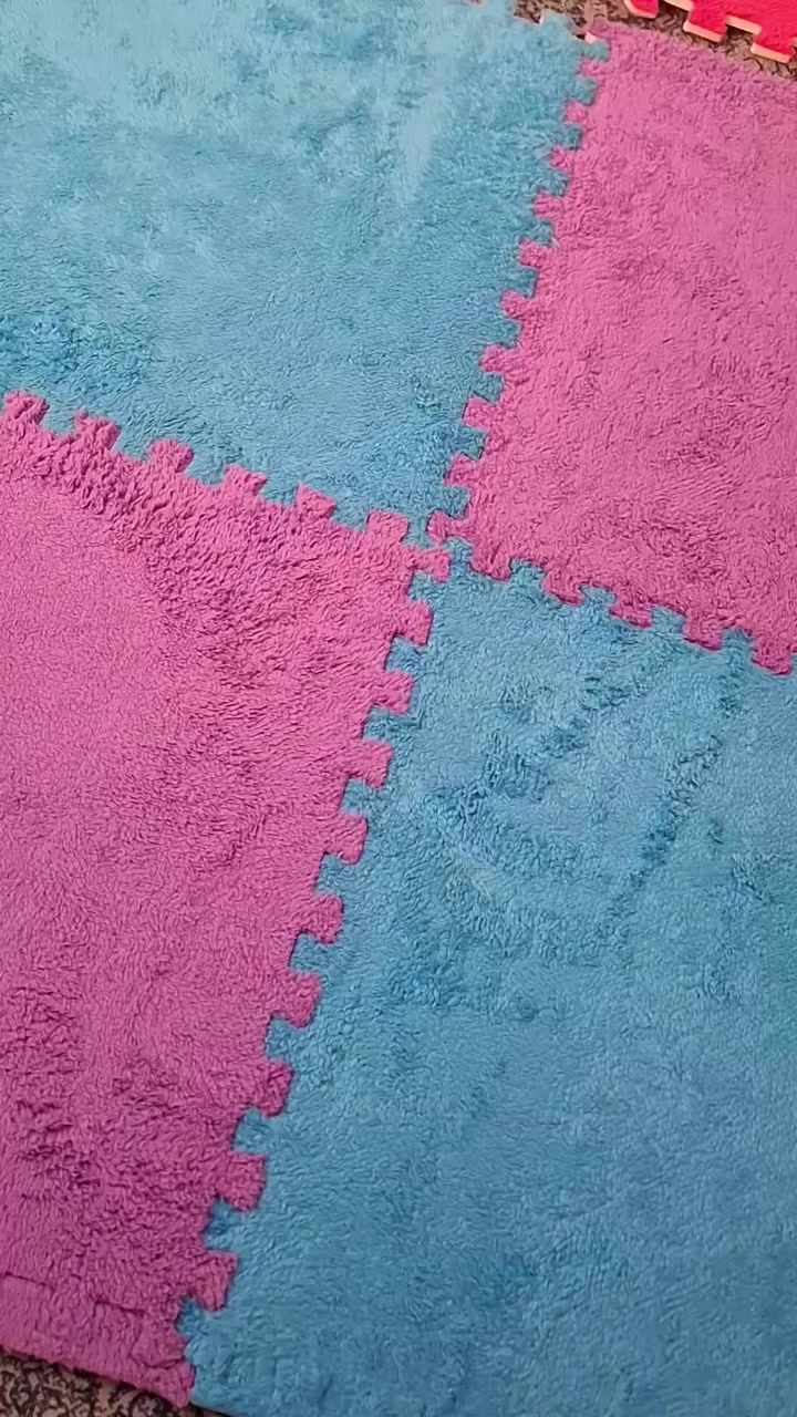 ارضيات فرو كوالتي عالي ضهر عازل ضد مي وكلشي
قياس ٥٠ ب ٥٠  يكفي مساحة ٦متر مربع
٦٠ب٦٠    يكفي مساحة ٥ونص متر مربع


**إذا كنت صاحب هذا الإعلان وتريد حذفه لأي سبب، رجاءا أرسل رسالة إلى الدعم الفني**