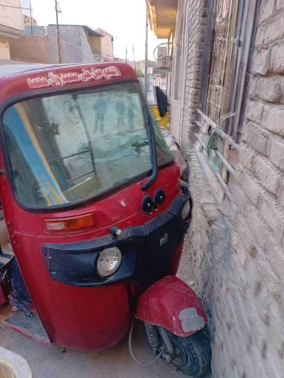 تكتك البيع موديل ٢٠١٧ نضيفه بس يرادله غيل الن متروكه فتره العلم أوراق كمله السعر 3750 وبيه مجال
***********
