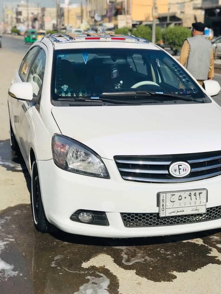 السلام عليكم فولكس للبيع ٢٠١١رقم بغداد الماني سنويه ٢٠٢٩ سياره خير من الله مكينه كورله كير عادي تبريد ثلج تخم تاير خط ابيض جديد صدر جديد منضومه غاز سياره ترايها وين متريد السياره كبل للشارع مابيها اي نقص السعر ٥٧وبيها مجال مكان السياره بغداد بسمايه قريه ١٠ رقم الهاتف ***********
