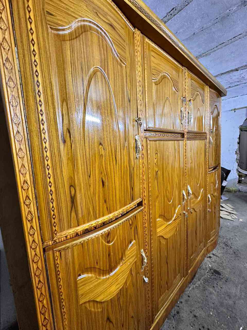 عندي كنتورصاج جديد مستخدم قليل ابو ٤ ابواب وملحق كل باب وحد كنتورحديث  كامل وجاهز نظافتة ١٠٠/١٠٠ السعر ٢٤٠ الف المكان بغداد اكو توصيل بكروة  للحجز مراسله الصفحه


**إذا كنت صاحب هذا الإعلان وتريد حذفه لأي سبب، رجاءا أرسل رسالة إلى الدعم الفني**