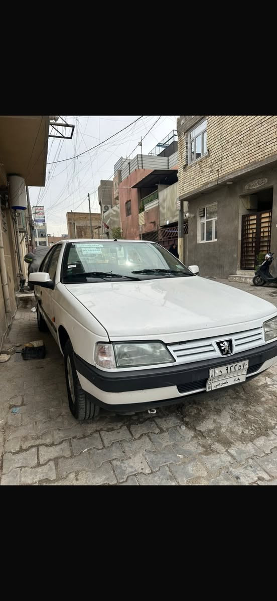 سلام عليكم عندي بيجو موديل ١٢ رقم بغداد خصوصي مكاني بغداد الكرخ رقم تلفون ***********
