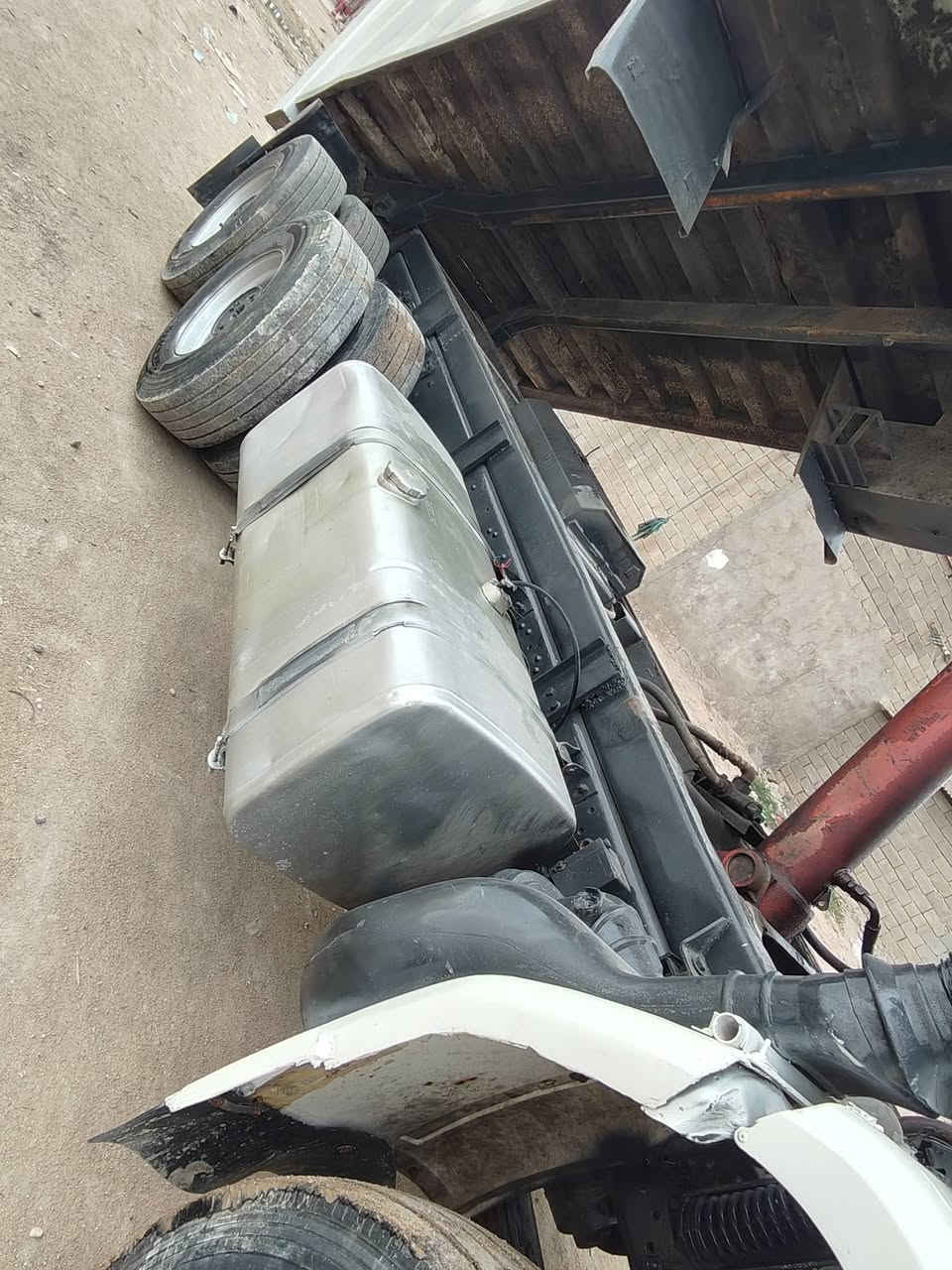 سلام عليكم سكانيا تك غماره رقم نجف رقم دولي سنويه جديده شاصيه مكفول كفاله عامه مكينه 6 مجموعه 19 كتر العنوان البصره ماكينته بها خيط بخار فقط السعر 160 وبيها مجال ***********
