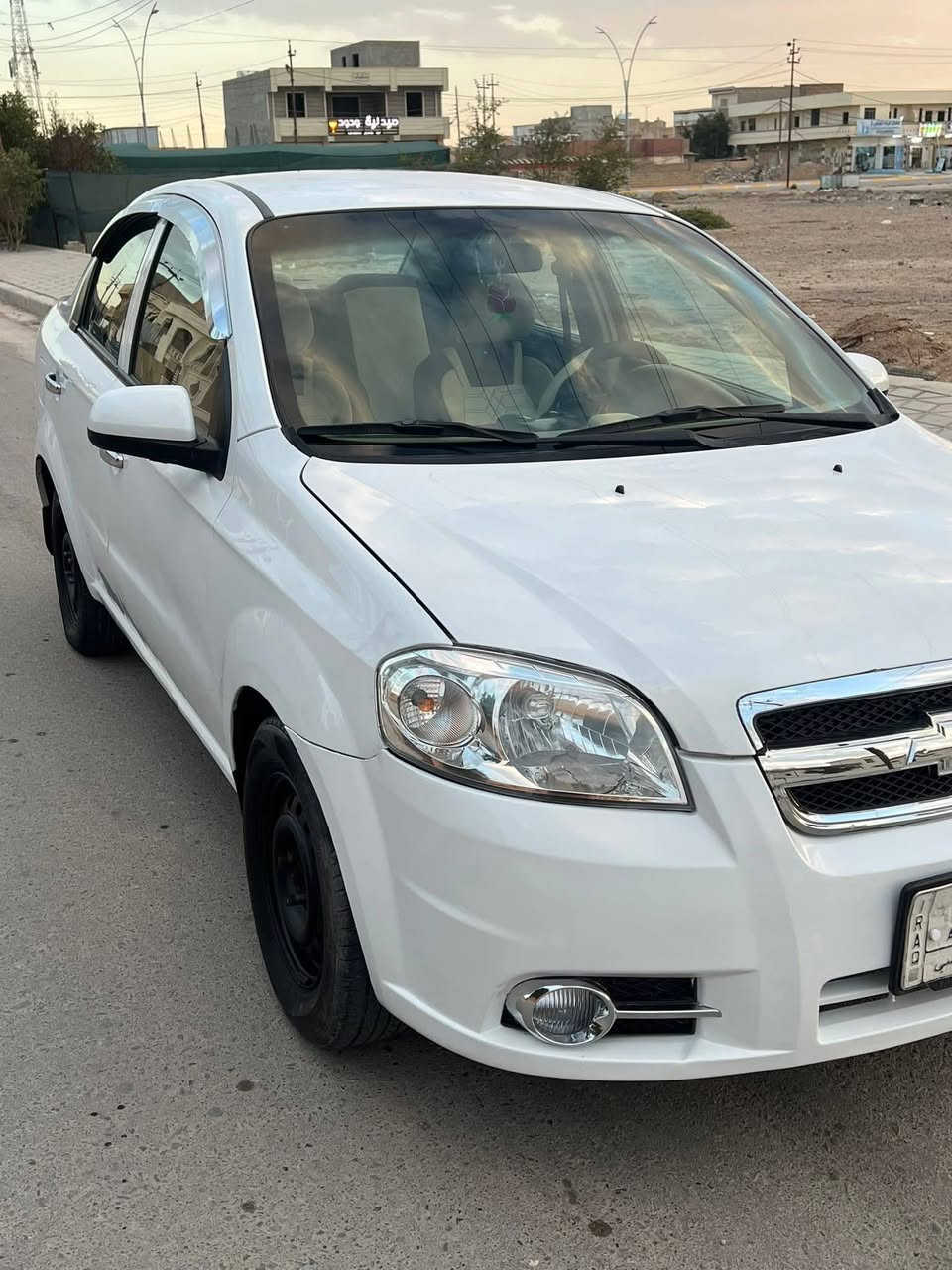 سلام عليكم
سياره افيو 2011 مال شركه حره
خليجي محرك مفتوح المرغوب 16
كير  اوتماتيك صدر جديد 
تايرات جدد
سياره حيل جديده 
بيه قطعه وحده صبغ 
رقم صلاح الدين الاماني سنويه 28 مشروع وطني شرط التحويل
مكان السياره تكريت 
***********
***********
