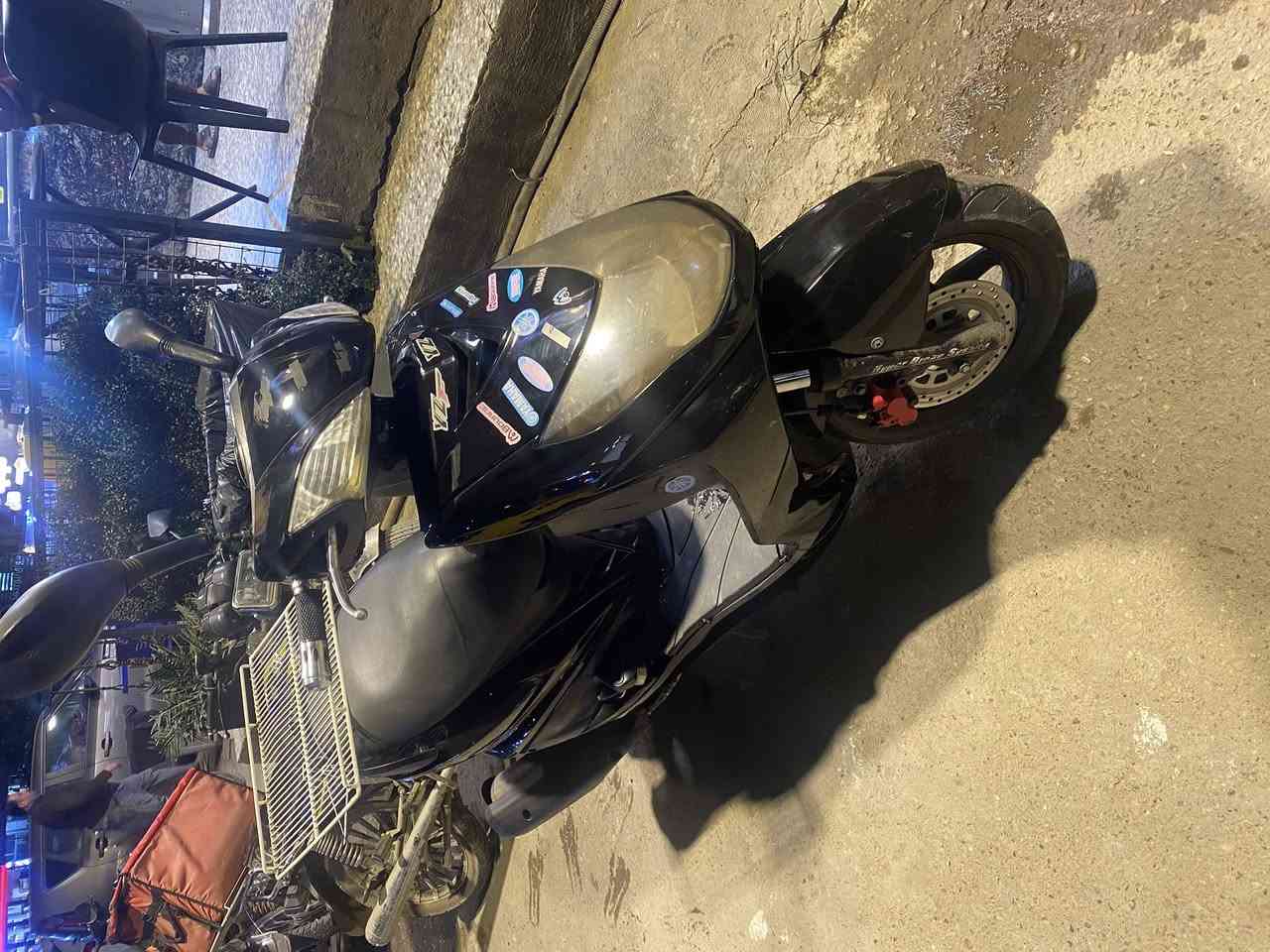 اسلام عليكم فحل نوزل خطين مثل مابصور نضيفه مكاني صليخ سعر ٨٥٠ ***********
