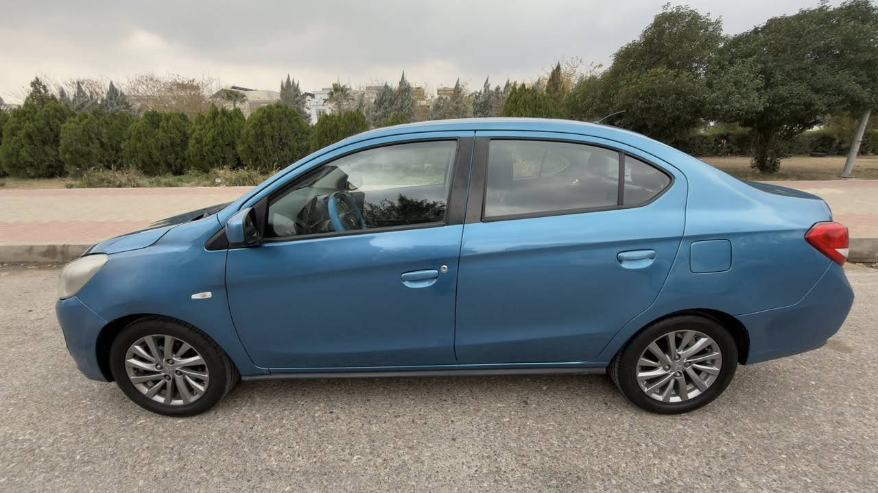 للبيع مسيوبيشي ميراج 2019 رقم بغداد 
ماشيه 40 الف
موصفات 
شاشه تحكم ستيرن 
كروز سرعه 
وبيها بعد مواصفات 
حادثها بالصور. موجود
حادثه بسيط بالجاملغ السايق وسكن
مكاني اربيل 
اي استفسار راسل خاص او اتصل
***********
