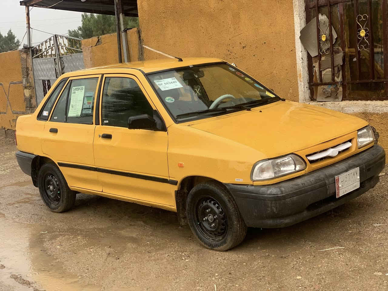 للبيع سايبا موديل 2012  مصفره  هئيه وغرامات سنويه لل 2028مكينه كير  مكفولات  بيها جاملغ تبديل فقط البقيه مكفوله صدر امامي خلفي السياره جاهزه كهربائيه كلهه شغاله السعر 26وبيه مجال مكاني بغداد 
رقم *********** غير متواجد عل خاص
