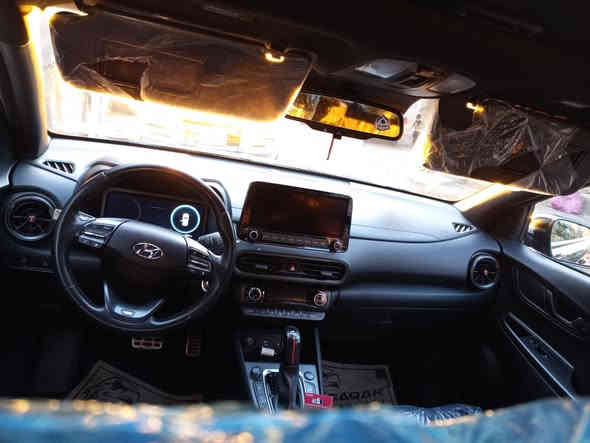 السلام عليكم للبيع هوندا كونا موديل 22 الأين فول مواصفات ماشيه 51 الف رقم بغداد باسمي حادثه جاملغ وبنيد ومبدلات نفس اللون بدون صبغ والباقي مكفول السعر 16500$ وبيها مجال بسيط للاستفسار الاتصال ع الرقم *********** العنوان بغداد كراده
