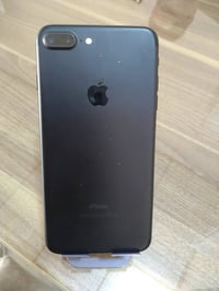 ايفون 7 بلاص • 128 • مبدل بطارية وشاشة