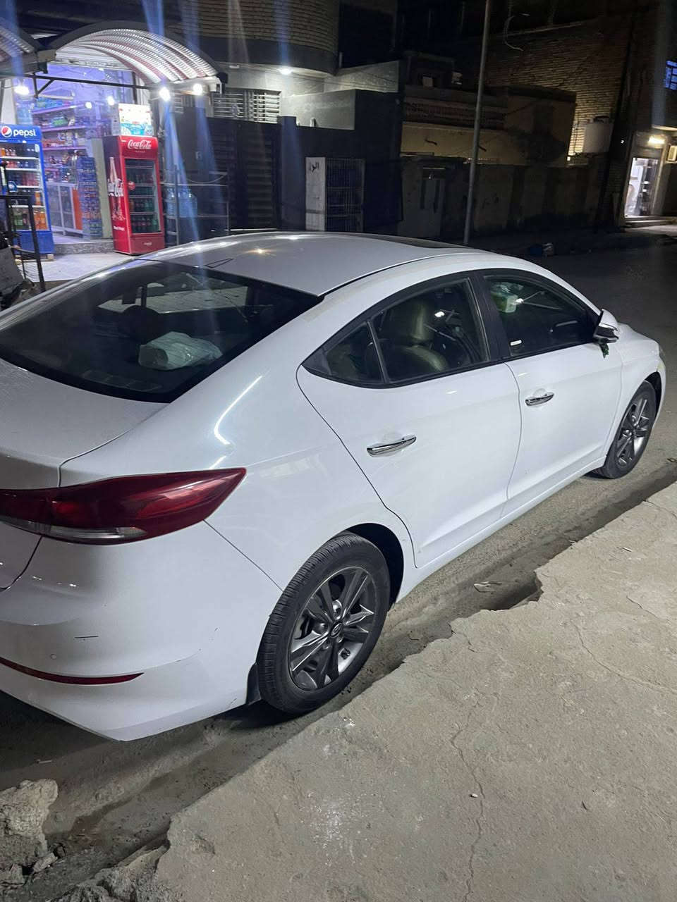 أنتره خليجي موديل 2018 شاشه وكشنات جلد وتحكمات بالستيرن وفتحه بالسقف سياره جديده ماشيه 90 الف وكير ومحرك مكفوله ع وضع الشركه تخم تاير جديد وادامه كامله ع سيرفس
السعر 145 وبيه مجال  
العنوان الناصريه 
رقم الهاتف 
***********
