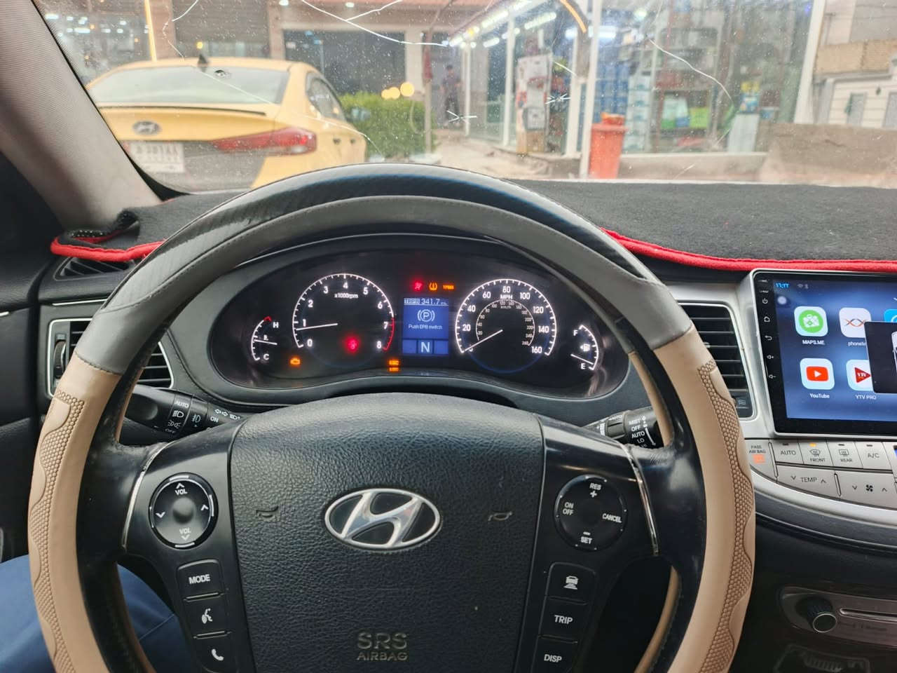 السلام عليكم فقط مراوس جنسس  مديل 2011  محرك 8 سلندر ريد خفاش مديل لفين واحد ثنين كون سيارت نضيفه نريده مال جني***********
