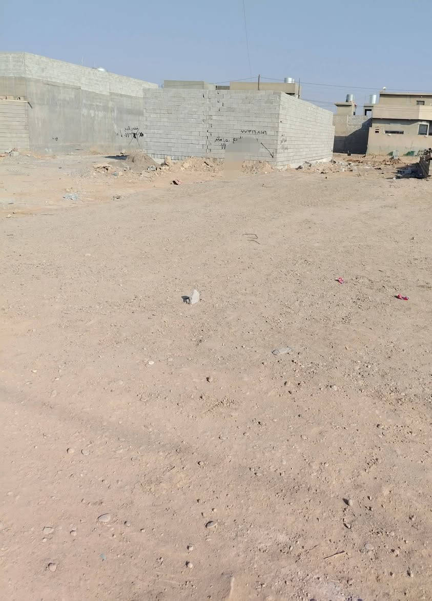 قطعه للبيع ١٥٠متر زراعي ارجيبات قرب شركه طارق

الخدمات ماء كهرباء بلديه
السعر ٢١ بيها مجال

***********
