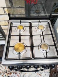 طباخ للبيع اخو الجديد ما مستخدم اقل 10ايام نضافه شوفة عينك السعر 100  ...