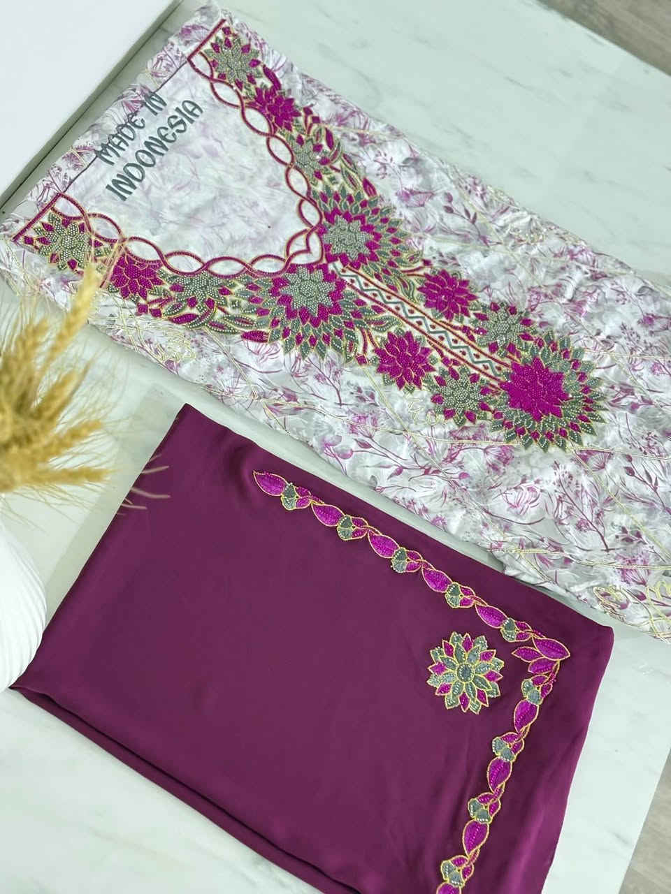 مخور حرير إيطالي VIP ✨
فول تطريز 🧵 فول لمعه ✨
توصيل جميع محافظات العراق 🇮🇶 بغداد, العراق


**إذا كنت صاحب هذا الإعلان وتريد حذفه لأي سبب، رجاءا أرسل رسالة إلى الدعم الفني**