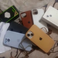 من رخصت الادمن ايفون 13عادي لون ابيض ذاكره 128 شرق اوسط AAA/Mمع كامل م...