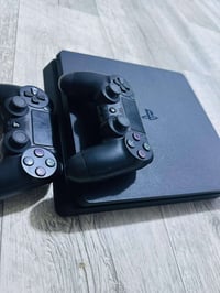 بلي 4 سلم اون لاين ما مهكر نضيف كلش مفتوح تنضيف فقط وياه يدات ثنين تجا...