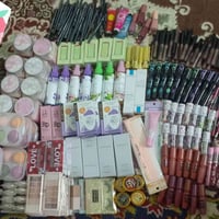 شلعة مكياج • ٢٧٠+قطعة • حله